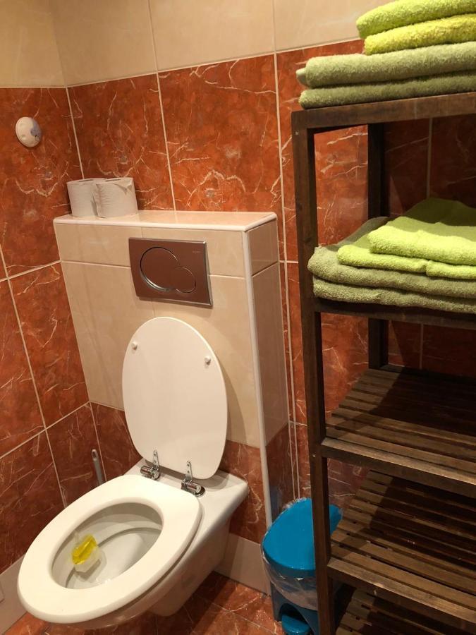 Nina Apartment Wiener Neustadt Ngoại thất bức ảnh