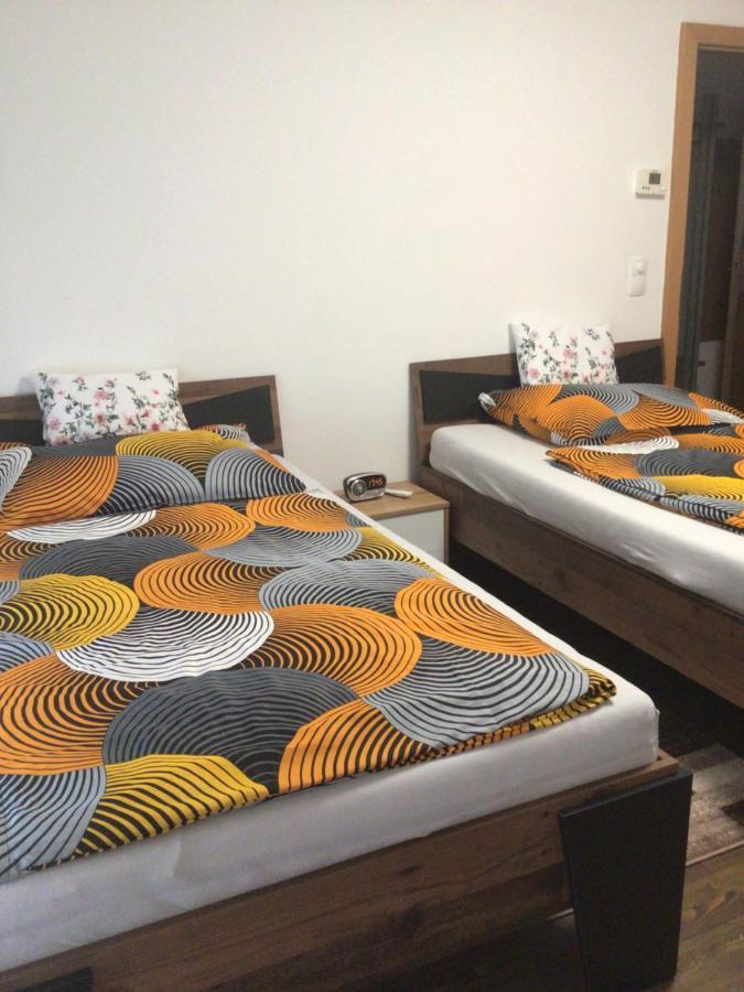 Nina Apartment Wiener Neustadt Ngoại thất bức ảnh